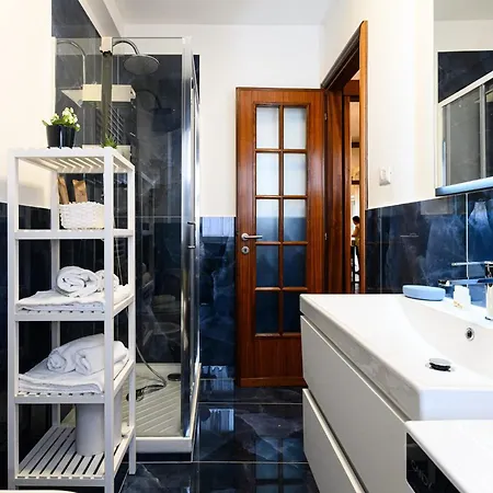 Aurelia641 Apartamento *